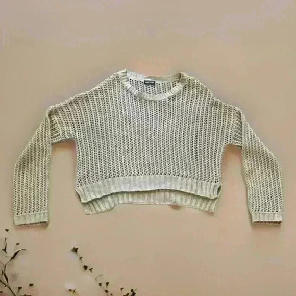 Knitted Top - Picture 3 of 3